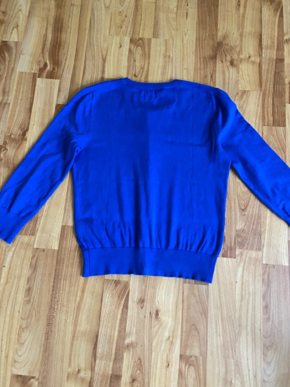 Cable & Gauge Slim Fit button front Cardigan in royal blue Size Small - Picture 6 of 8